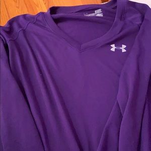 Long sleeve underarmour dry fit shirt